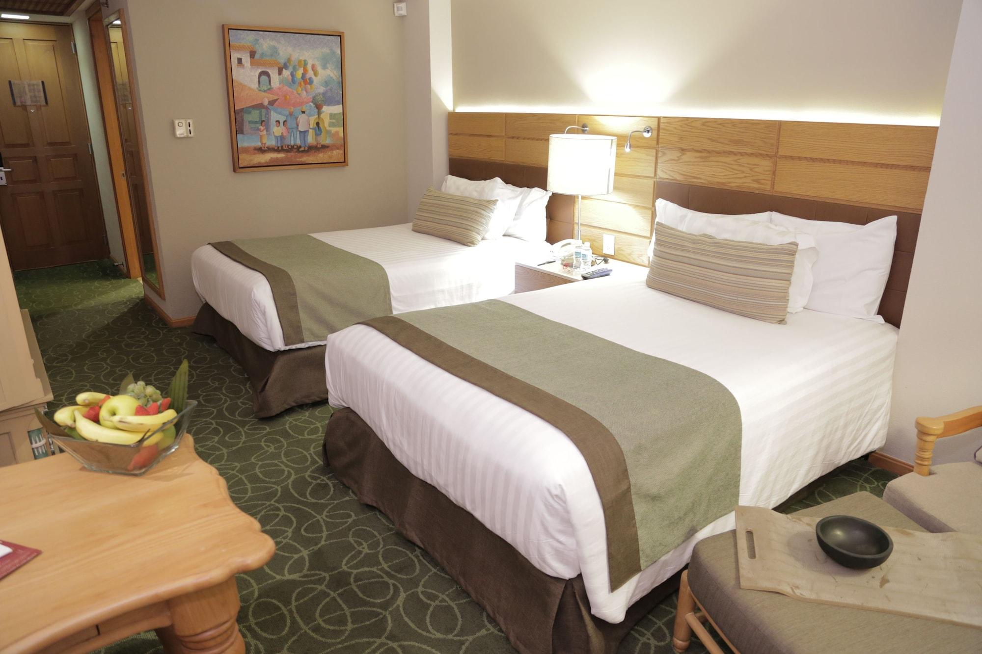 Marriott Tuxtla Gutierrez Hotel Exterior photo A room at the Grand Sierra Resort
